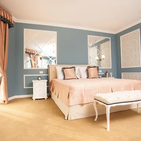 Boutique Lafayette Otel Bükreş