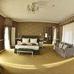 Boutique Lafayette Hotel 4*