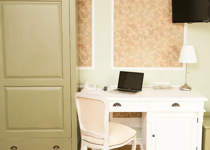 Boutique Lafayette בוקרשט