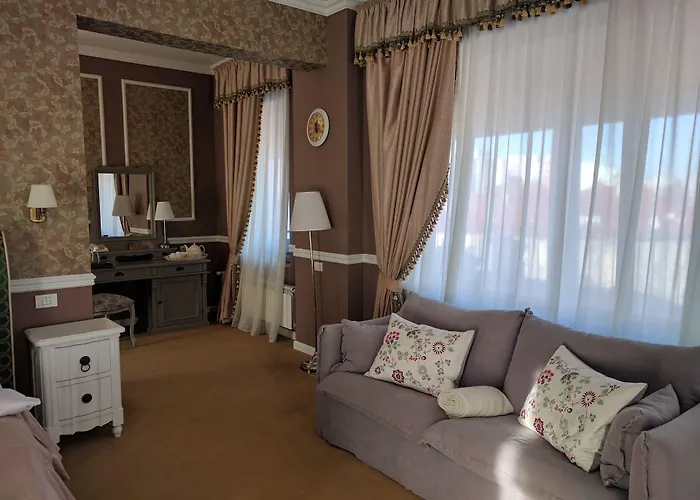 Boutique Lafayette בוקרשט