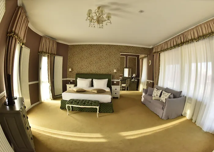 Boutique Lafayette מלון 4*