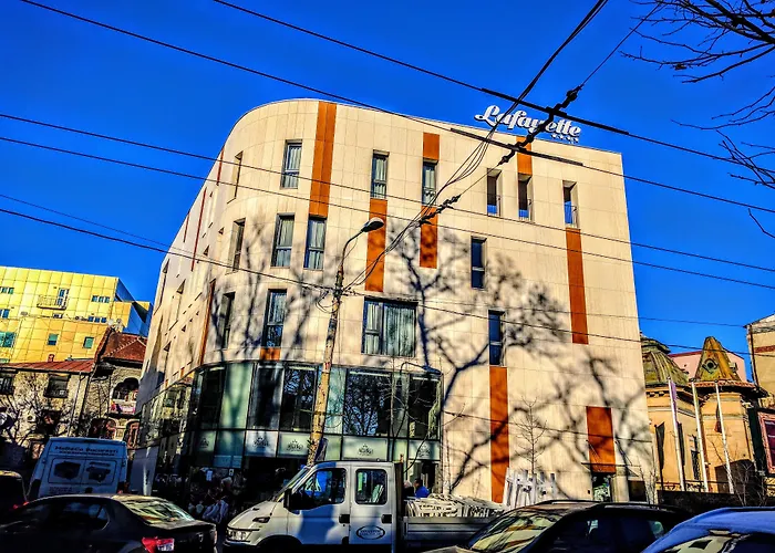 Boutique Lafayette מלון 4*
