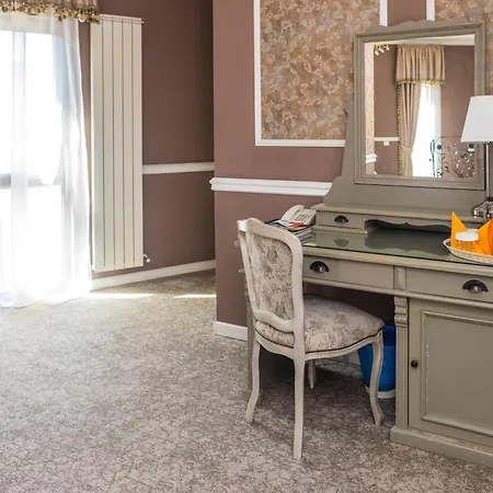 Готель Boutique Lafayette Бухарест