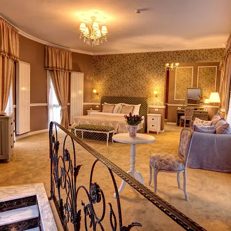 Boutique Lafayette 4*