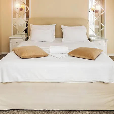 Boutique Lafayette Hotel