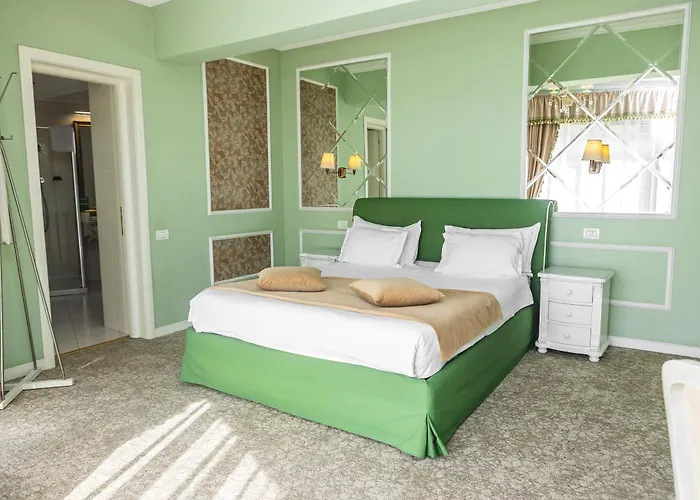 Boutique Lafayette Otel 4*