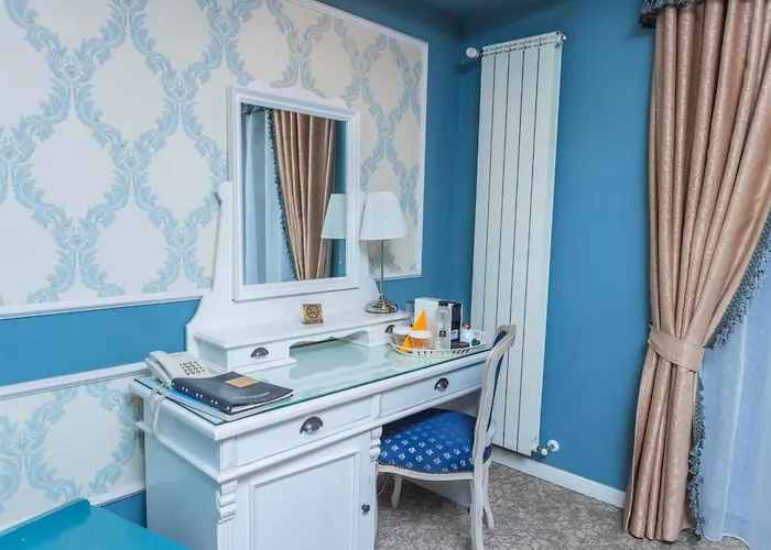 Boutique Lafayette Otel Bükreş