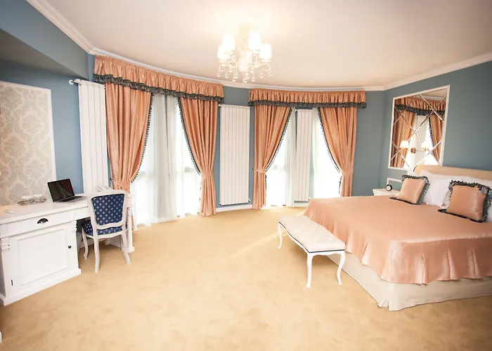 Boutique Lafayette Hotel