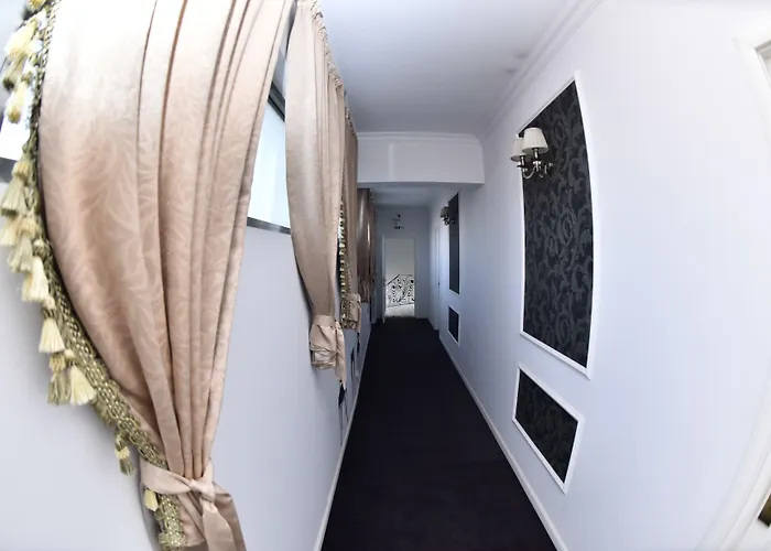 Boutique Lafayette Bucureşti