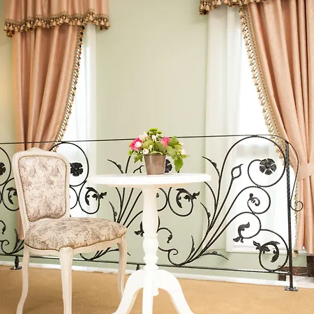 Boutique Lafayette Hotel 4*