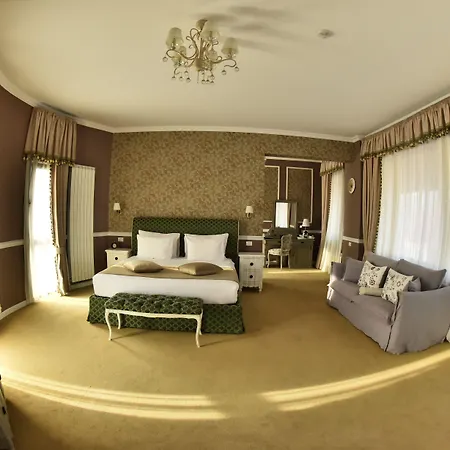 Boutique Lafayette Hotel 4*