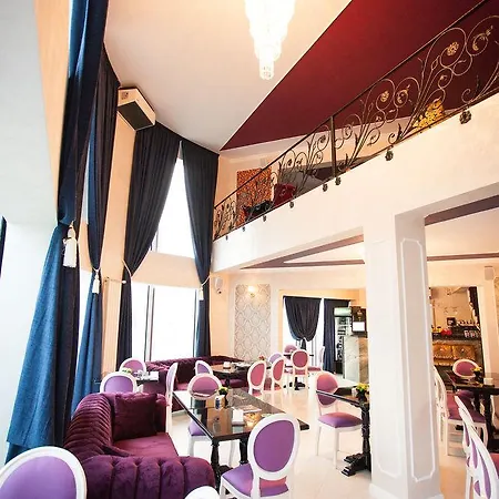 Boutique Lafayette Hotel